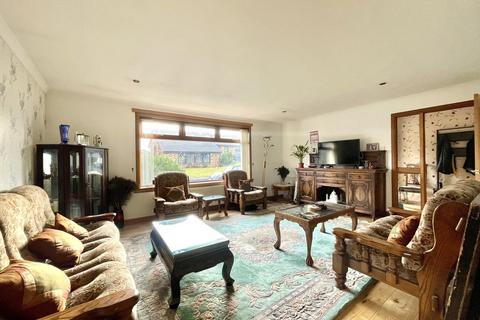 4 bedroom detached bungalow for sale, 12 Gallowhill Wynd, Kinross, KY13