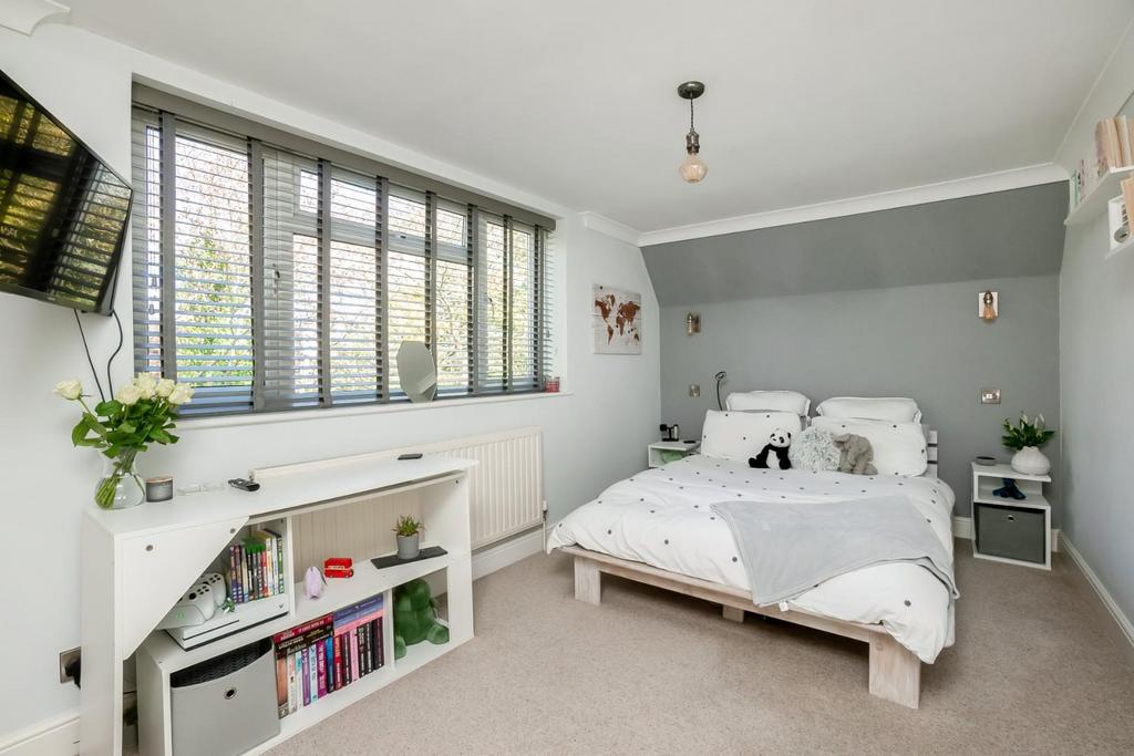 1 Arbour Close-18.jpg