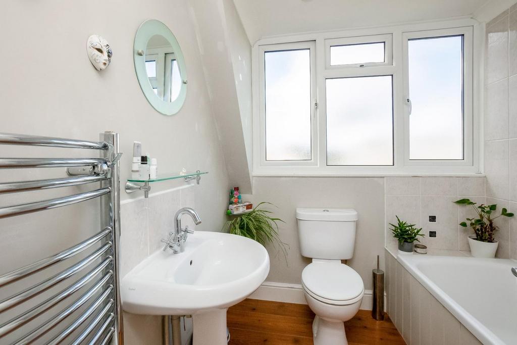 1 Arbour Close-20.jpg