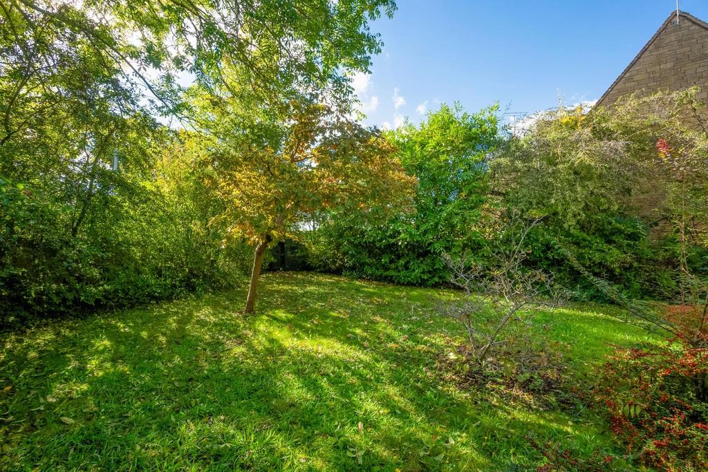 1 Arbour Close-14.jpg