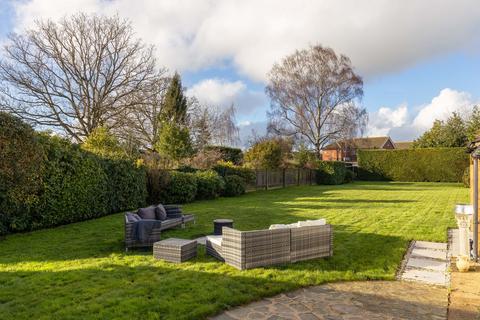 undefined, Hadlow Road, Tonbridge, TN10