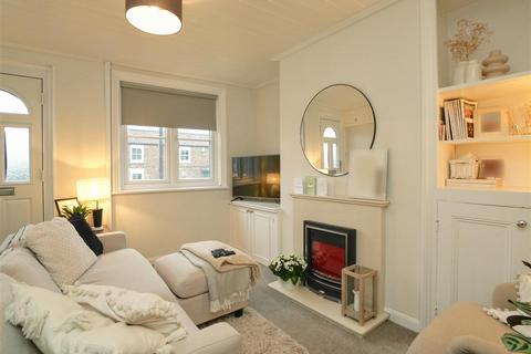 1 bedroom cottage to rent, Long Street, Easingwold, York