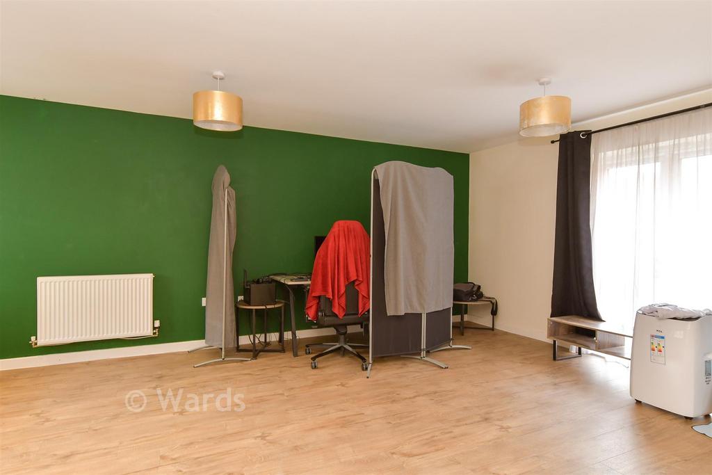 Kitchen/Lounge/ Dining Area