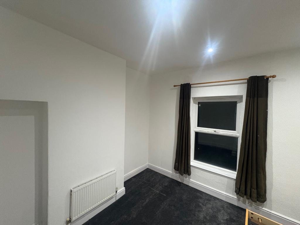 27 Calverley Street