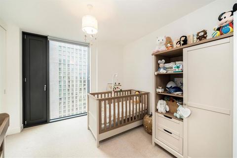 2 bedroom flat for sale, Station Road, London SE13