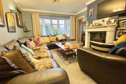 undefined, 10 Church Close, Bicton, Shrewsbury, SY3 8EN
