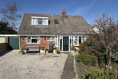 3 bedroom detached house for sale, 10 Church Close, Bicton, Shrewsbury, SY3 8EN