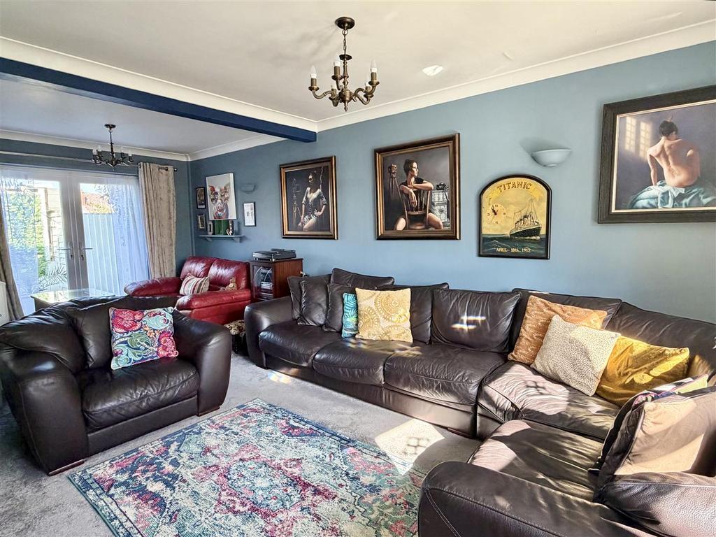 New pics for church close bicton. -11.jpg