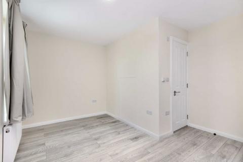 undefined, Bear Road, Feltham TW13