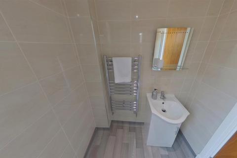 undefined, Queens Road, Coventry CV1