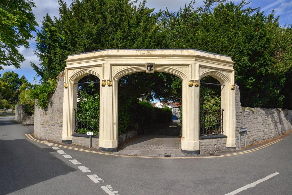 Entrance 1.jpg