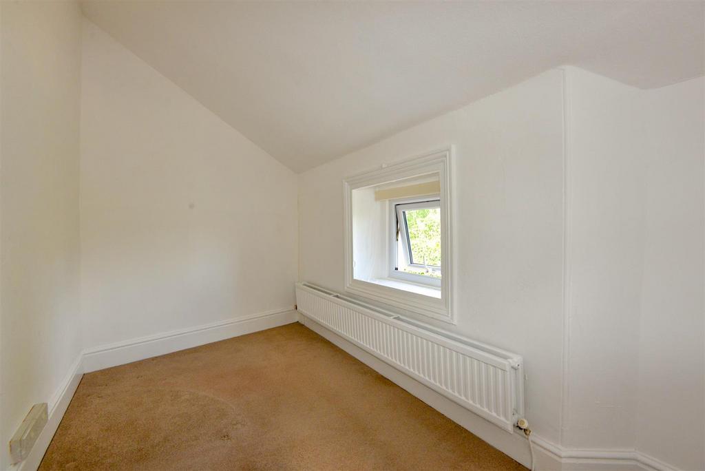 Bedroom2 1.jpg