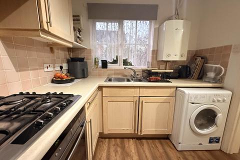 3 bedroom semi-detached house to rent, Easby Grove, Milton Keynes MK10