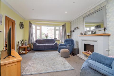 3 bedroom semi-detached house for sale, Curzon Avenue, Horsham