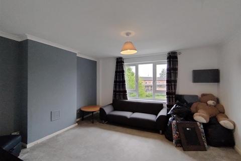 2 bedroom apartment to rent, Clephane Road, London N1