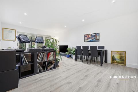 undefined, Copthall Green, Waltham Abbey, EN9