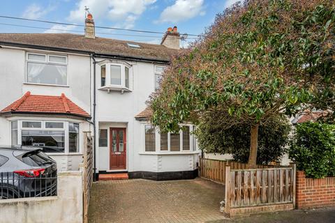 3 bedroom terraced house for sale, Ditton Hill Road, Surbiton KT6