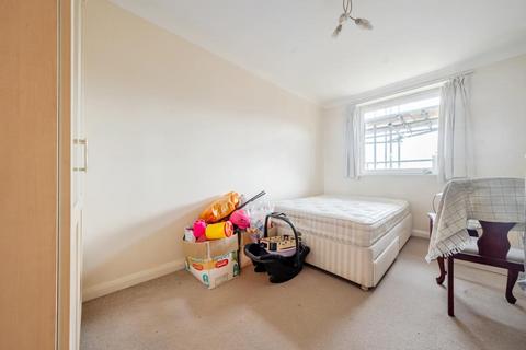 undefined, Alencon Link,  Basingstoke,  RG21