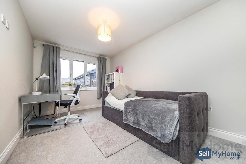 Third Bedroom / Snug