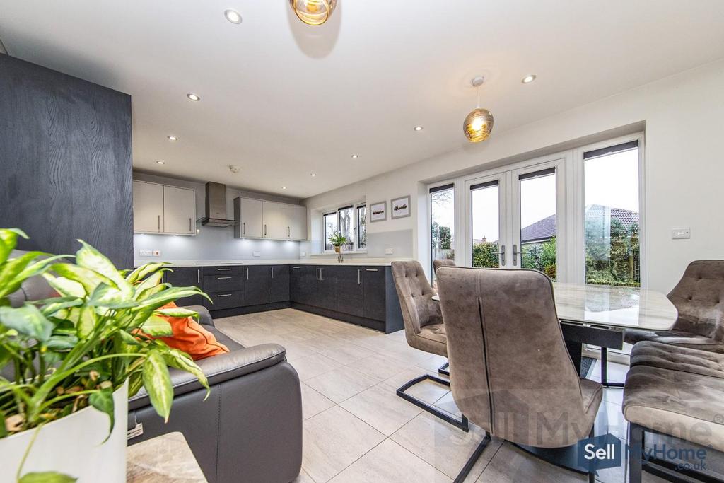 Kitchen / Diner
