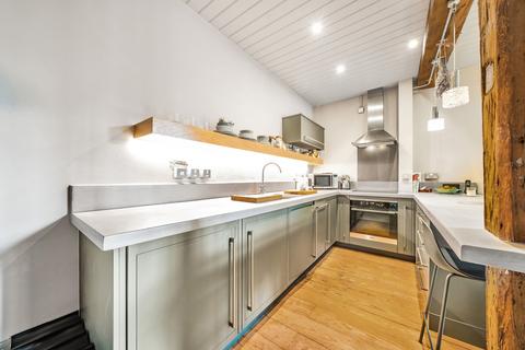 1 bedroom flat for sale, Maltings Place, Tower Bridge Road, SE1