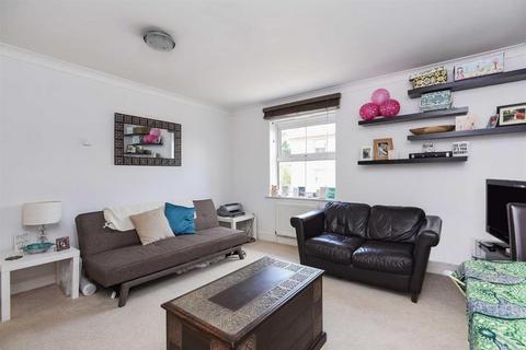 1 bedroom flat to rent, Manor Lodge, Willesden Green NW2