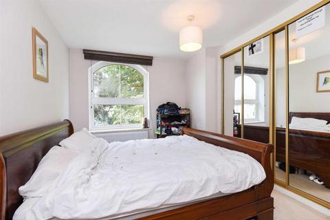 1 bedroom flat to rent, Manor Lodge, Willesden Green NW2