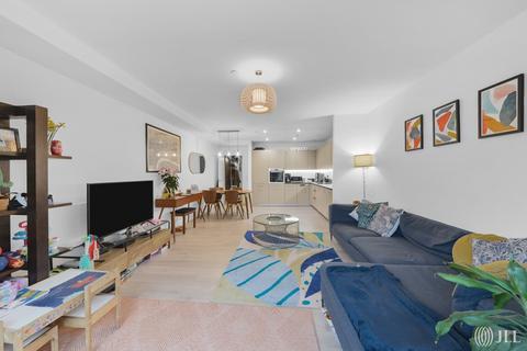 2 bedroom apartment for sale, Coster Avenue London N4