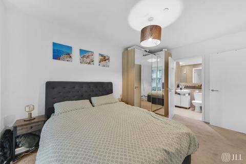 2 bedroom apartment for sale, Coster Avenue London N4