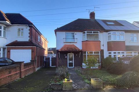3 bedroom semi-detached house for sale, Gloucester Gardens, Cockfosters, EN4