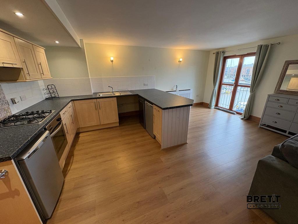 Kitchen/Dining