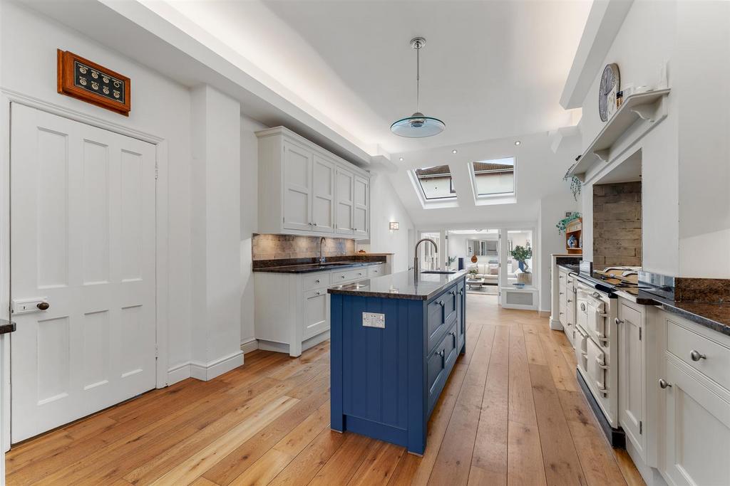 Breakfast Kitchen