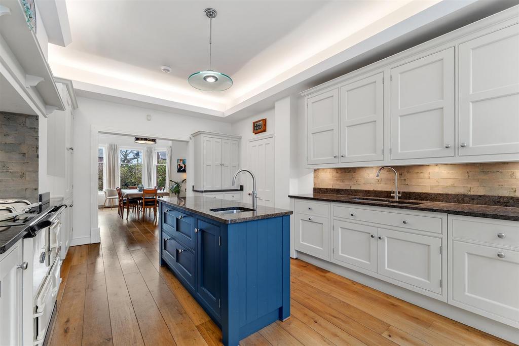 Breakfast Kitchen