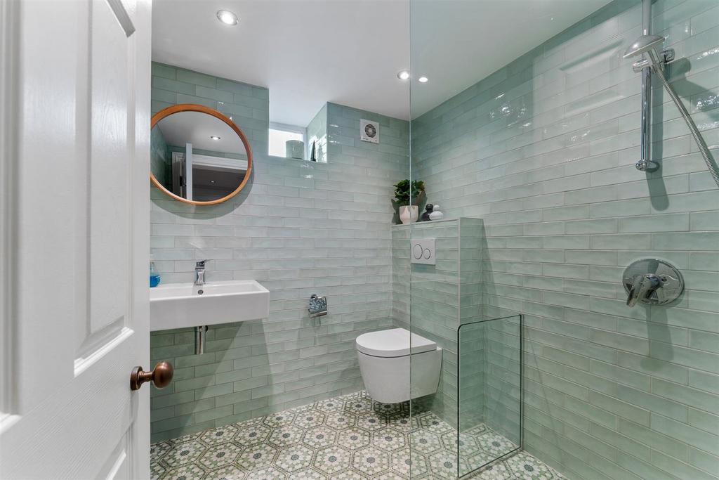 Lower Ground Floor Shower Room