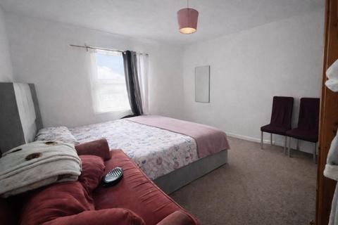 undefined, Victoria Street, Dunstable LU6