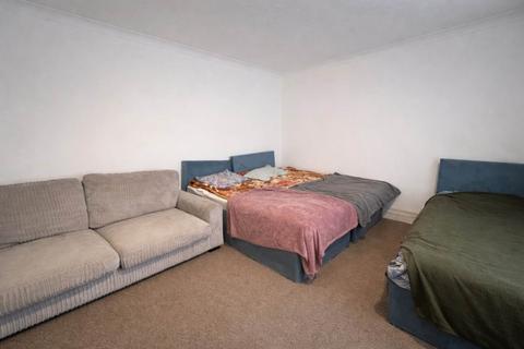 undefined, Victoria Street, Dunstable LU6