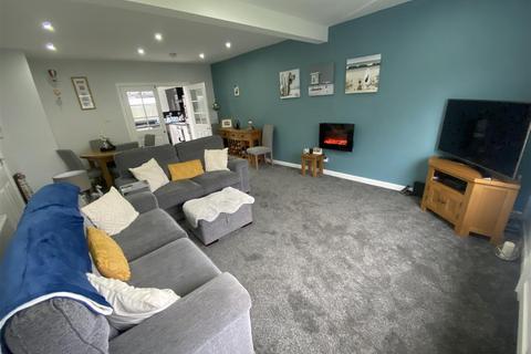 2 bedroom semi-detached house for sale, Park View, Seaton Delaval, Whitley Bay