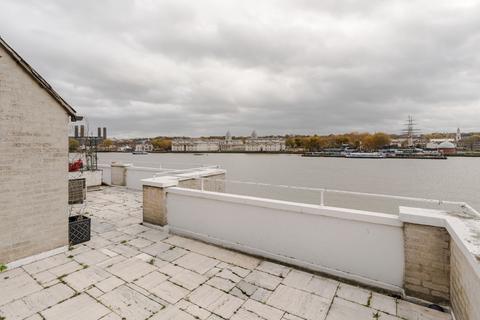 undefined, Ferry Street, Isle of Dogs, London, E14