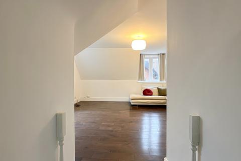 2 bedroom flat to rent, Crystal Palace Park Road, Upper Sydenham, London, SE26