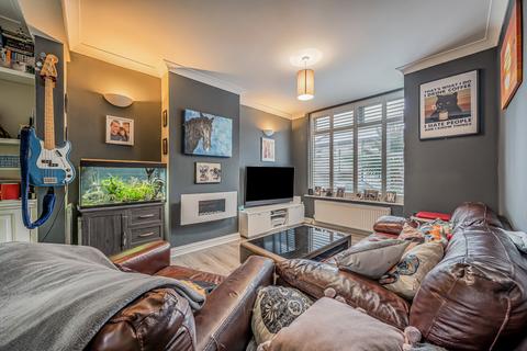 2 bedroom terraced house for sale, Anne of Cleves Road, Dartford, Kent