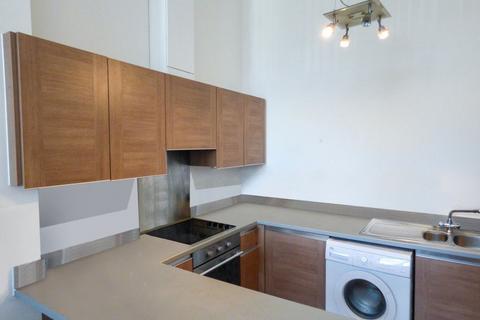 2 bedroom flat to rent, Apt 2 Dain Court, B29 6BD