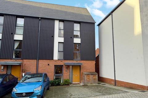 4 bedroom semi-detached house for sale, Gresley Close, Stratford-upon-Avon
