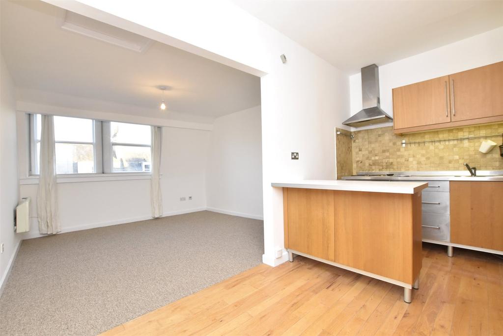 Kitchen/Living