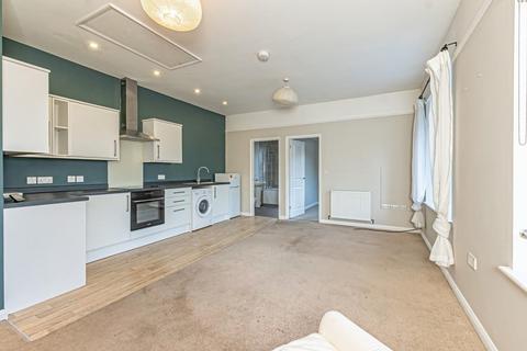 1 bedroom flat to rent, Frogmore Street, Tring
