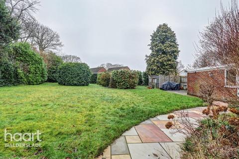 undefined, Robin Hood Lane, Chatham