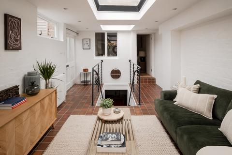 undefined, Mortimer Road III, London N1
