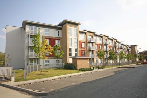 undefined, Langhorn Drive, Twickenham TW2