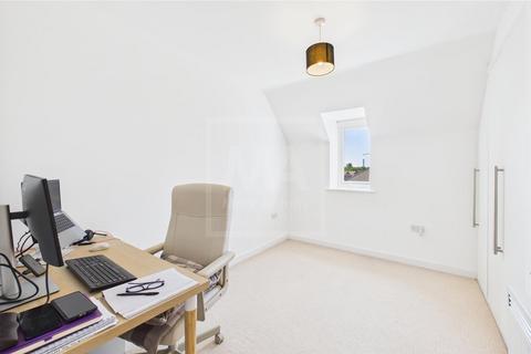2 bedroom flat for sale, Creola Court, Louisiana Drive, WA5