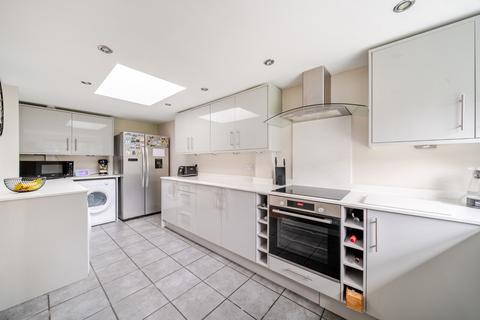 undefined, Churchill Drive, Weybridge, KT13