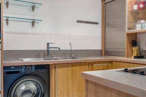 2 bedroom apartment for sale, Luscinia View, Reading RG1